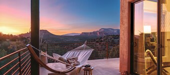 Sedona's Best Villa - Best Views, Sunsets, Pool