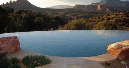 Sedona's Best Villa - Best Views, Sunsets, Pool