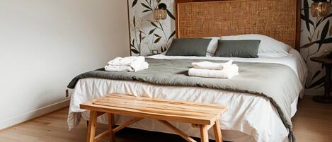 9 makuuhuonetta, silitysrauta/-lauta, Wi-Fi, vuodevaatteet