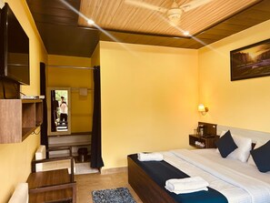 Quarto luxo | 1 quarto, Wi-Fi de cortesia