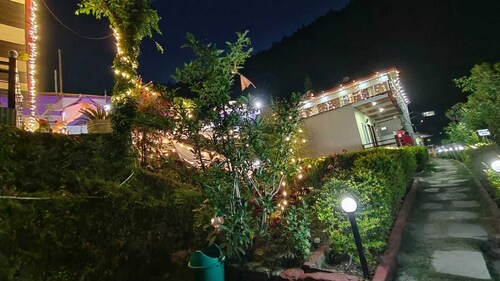 The Pines Mountain View