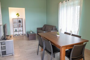 Interior - Seaside Residence with Aeolian Islands View – Pool, Gym & WiFi – Apt LIPARI (Patti)