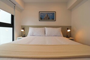 2 makuuhuonetta, työpöytä, silitysrauta/-lauta, Wi-Fi