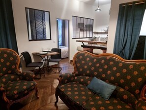 Superior-Apartment | Wohnbereich