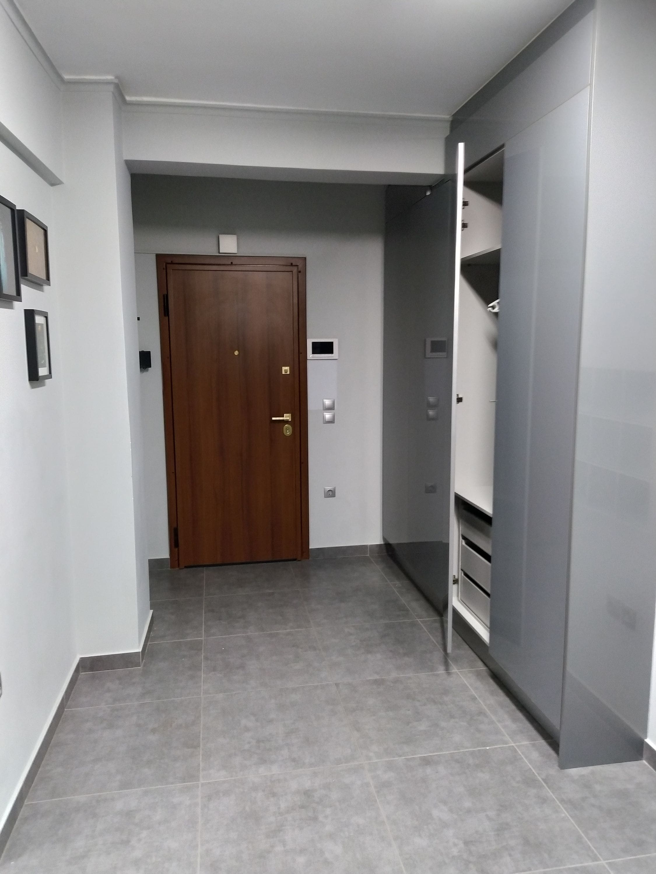 Appartamento, fumatori | 4 camere, una scrivania, insonorizzazione