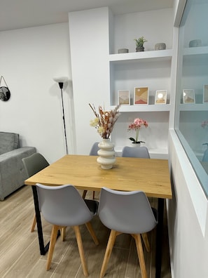 Maison | 4 chambres, bureau, chambres insonorisées