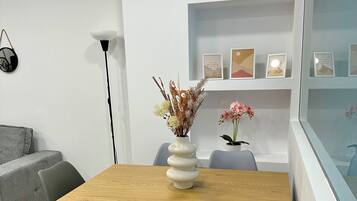 Apartment | 4 Schlafzimmer, Schreibtisch, schallisolierte Zimmer