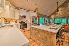 Fridge, microwave, oven, stovetop - Cabin w/Indoor Pool - Hot Tub - Theater (Sevierville)