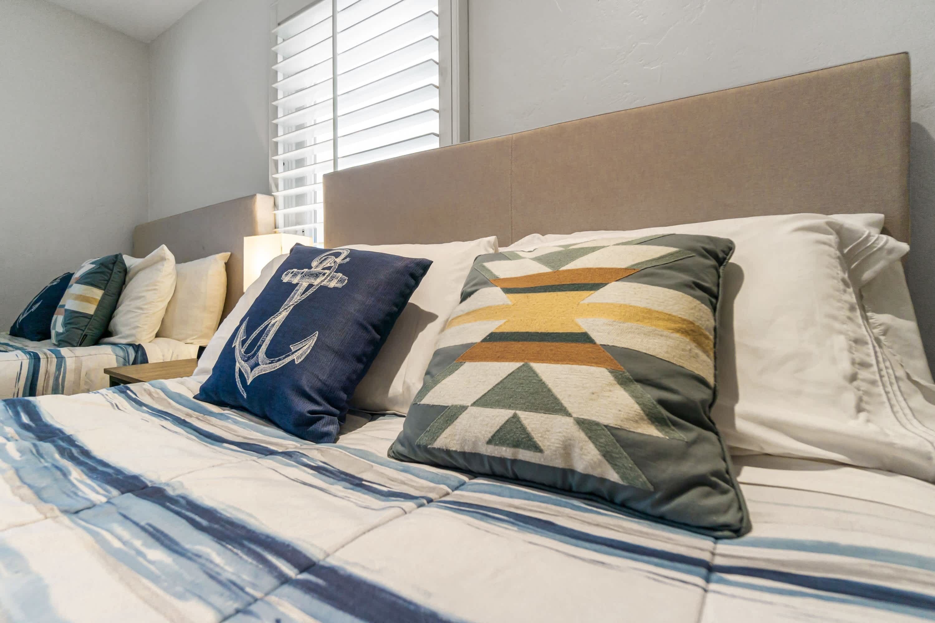 3 bedrooms, desk, iron/ironing board, WiFi