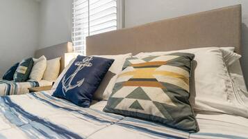 3 soverom, skrivebord, strykejern/-brett og wi-fi