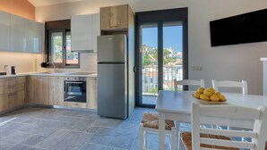 House | 4 bedrooms, desk - Lemonia Suites in Ikaria (Ikaria)