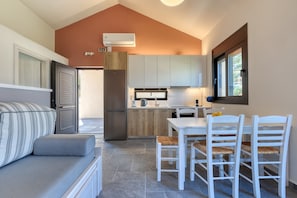 4 habitaciones y escritorio 