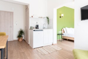 Studio | 8 bedrooms - Senaon Urban Living City Center (Heraklion)