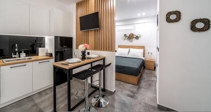 Konstantina's & Nicol's Studios