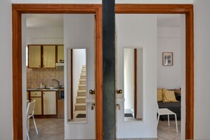 Apartment | 10 bedrooms - Eva Studios & Apartments by Cretan Houses (Malevizi)