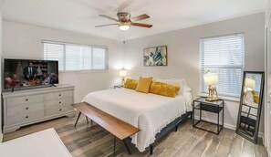 3 多间卧室、熨斗/熨衣板、旅行婴儿床、WiFi