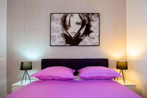 1 bedroom, iron/ironing board, free WiFi, bed sheets