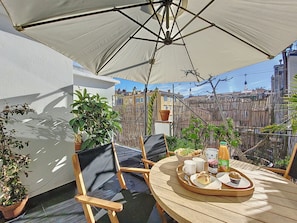 Outdoor dining - N&J - TERRASSE DU SUD - Central - Near Beach (Niza)