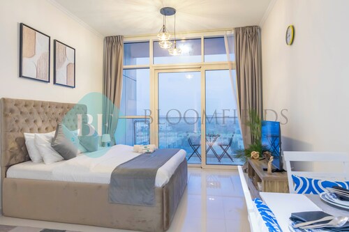 Bloomfields Stu In Damac Hills Carson