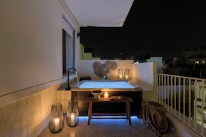 Terrace/patio - Bright Acropolis Loft Plunge Pool (Athina)
