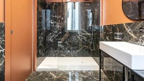 Deluxe Double Room | Bathroom - Voluta Suites  (Milan)