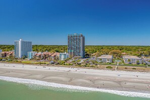 On the beach - Ocean Forest Plaza 708 - Oceanfront (Myrtle Beach)