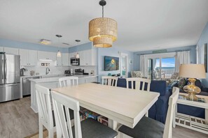 Dining - Surf Villas B3 - Oceanfront! (North Myrtle Beach)