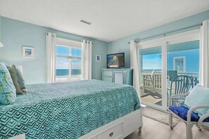 3 bedrooms, iron/ironing board, WiFi, bed sheets - Surf Villas B3 - Oceanfront! (North Myrtle Beach)