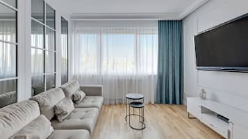 Superior-Apartment | 1 Schlafzimmer, Allergikerbettwaren, individuell dekoriert