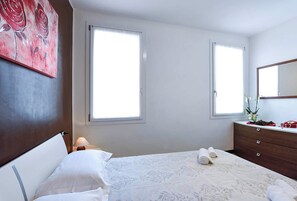 1 bedroom, iron/ironing board, WiFi, bed sheets - Wonderful apartment in the center of Treviso, just a few steps from Piazza Duomo! (Treviso)