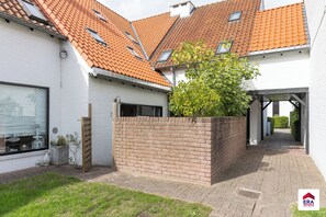 Property grounds - Aalduiker 19 + P 36* (Nieuwpoort)