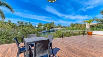 Apartment | 2 bedrooms, Internet