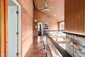 Interior - Legend Cottages(Sleep40) - indoor Pool & hot tub & Sauna (The Blue Mountains)
