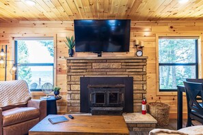 TV, fireplace, offices