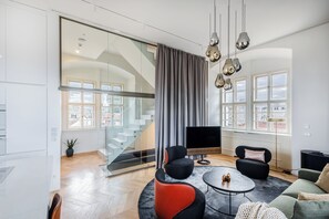 Panoramic Apartment | Living area - The Botanist by Adrez (Prague)
