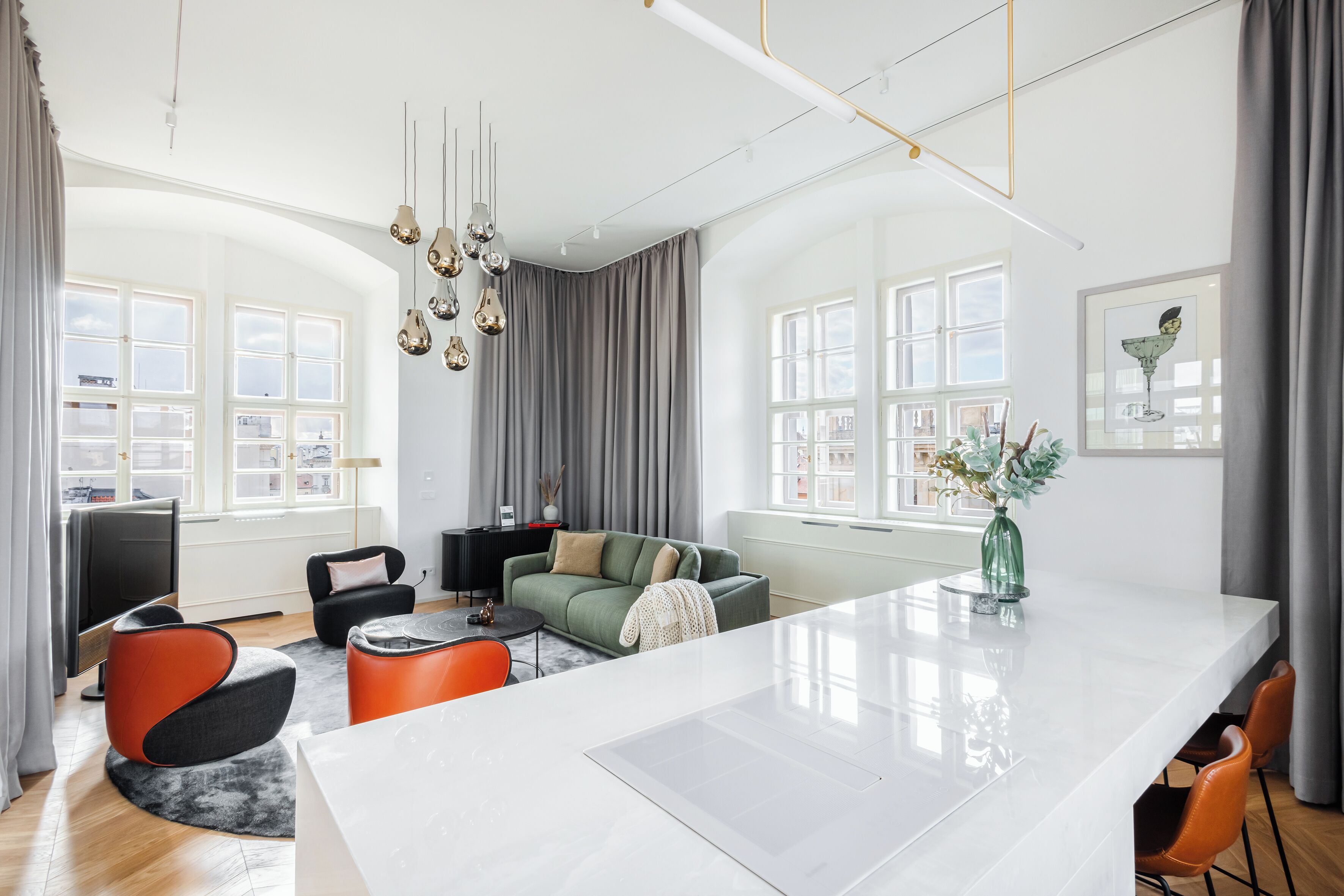 Panoramic Apartment | Living area | Flat-screen TV