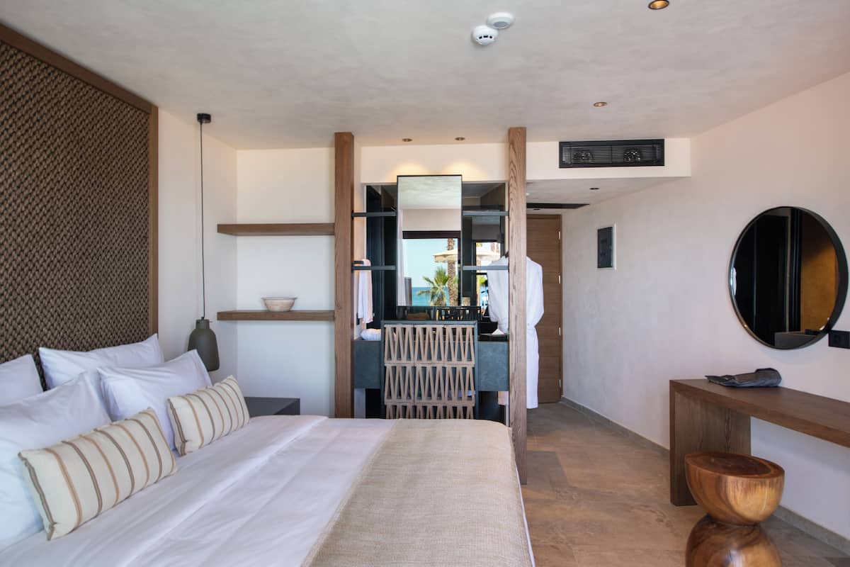 1 bedroom, in-room safe, desk, laptop workspace