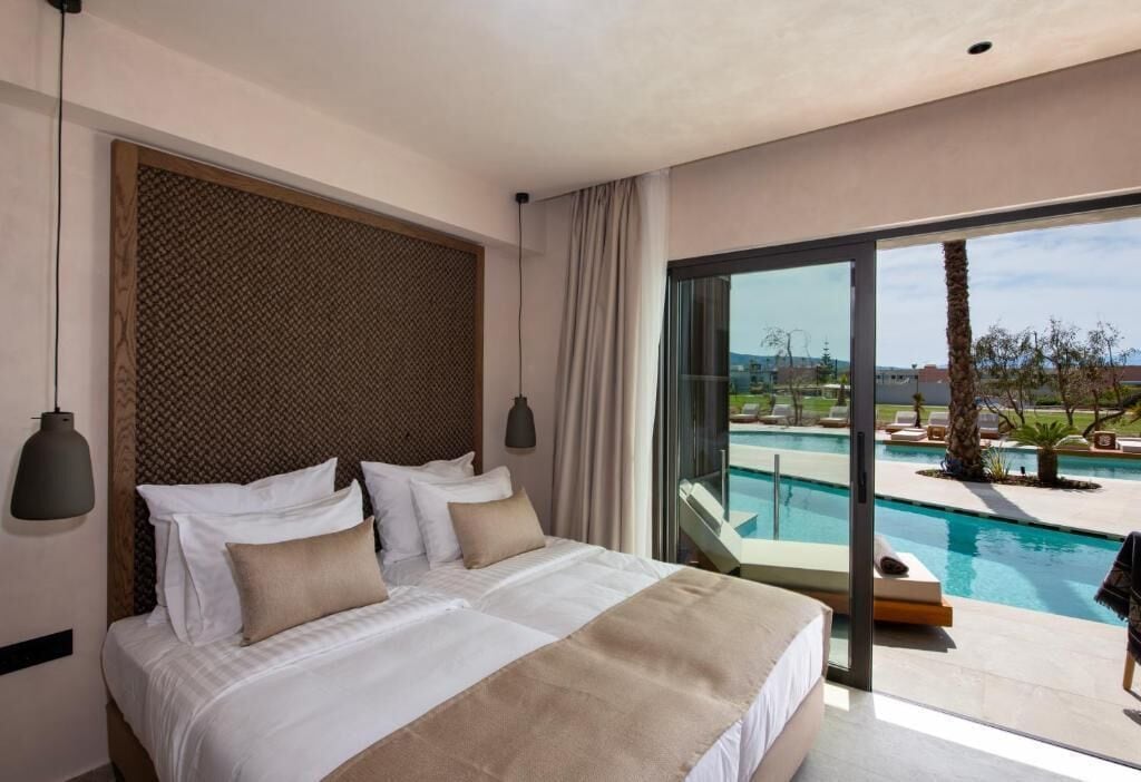 Double Side Sea View with Sharing Pool