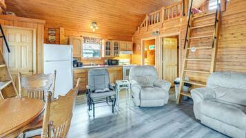 House (1 Bedroom) | Interior