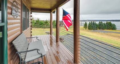 All-season Long Lake Base Camp! Family Cabin