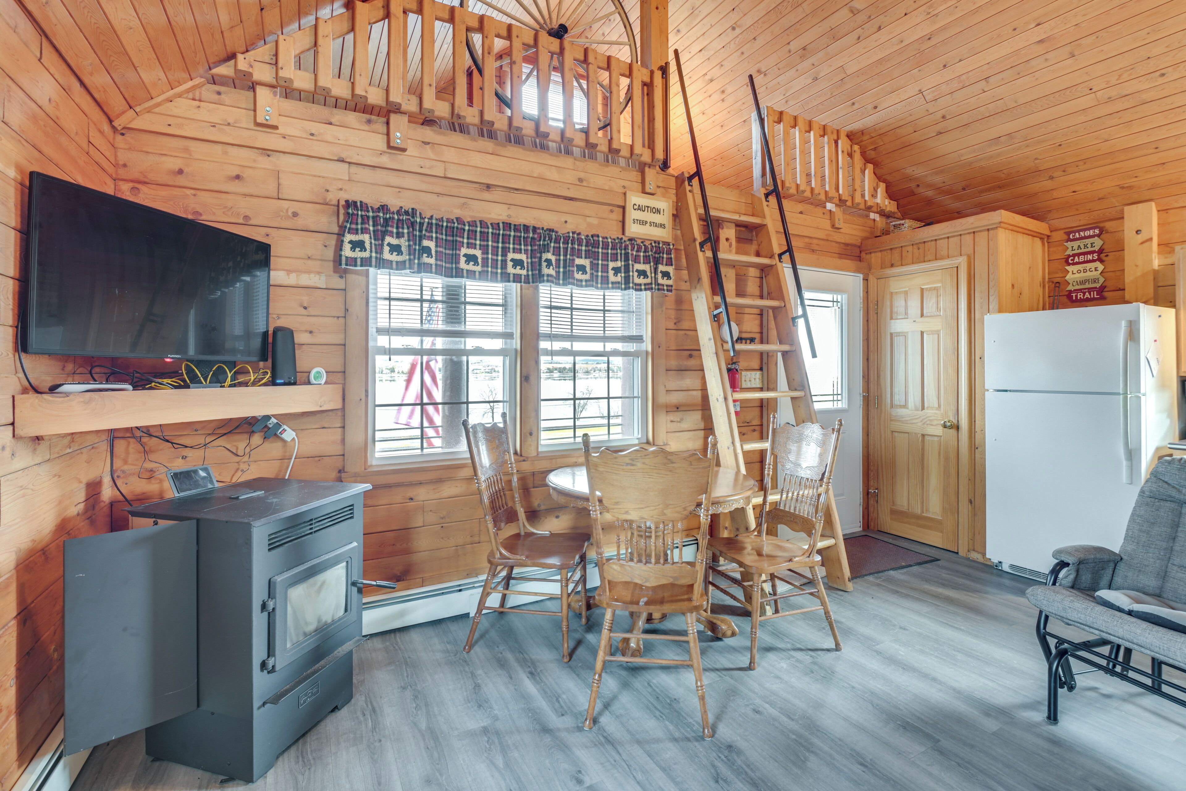 House (2 Bedrooms) | Interior