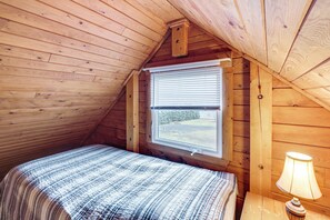 House (2 Bedrooms) | Interior - All-season Long Lake Base Camp! Family Cabin (Saint Agatha)