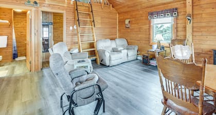 All-season Long Lake Base Camp! Family Cabin