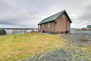 House (2 Bedrooms) | Interior - All-season Long Lake Base Camp! Family Cabin (Saint Agatha)