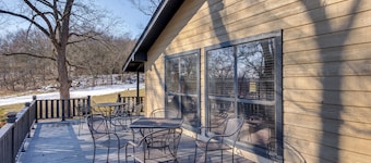 Hike, Fish & Explore: Family Cabin in Sulphur!