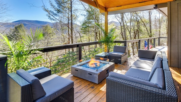 Interior - Mountain-view Gem w/ Community Perks in Dillard! (Dillard)