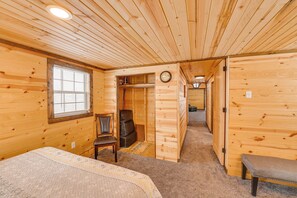 House (1 Bedroom) | Interior - Near Hunting: Cozy Cabin w/ Deck in Grass Range! (Grass Range)