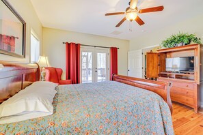 House (3 Bedrooms) | Interior - Fish, Hike & Relax: Marietta Gem w/ River Access! (Marietta)