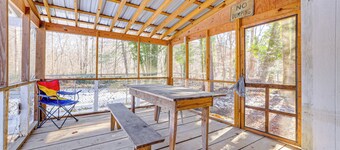 Fish, Hike & Relax: Marietta Gem w/ River Access!