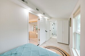 Cottage (3 Bedrooms) | Interior